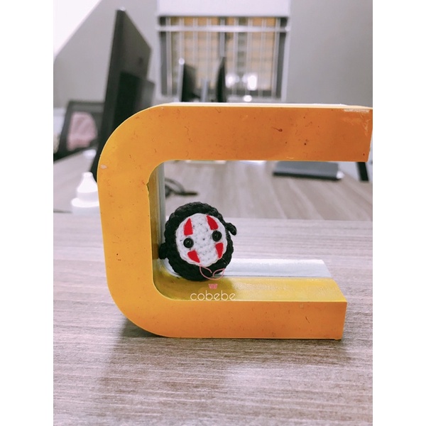 Móc khoá Vô diện ú nu bằng len handmade siêu đáng yêu