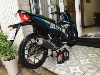 Nhớt Maxima Extra4 10w40 (Có chiết lẻ)
