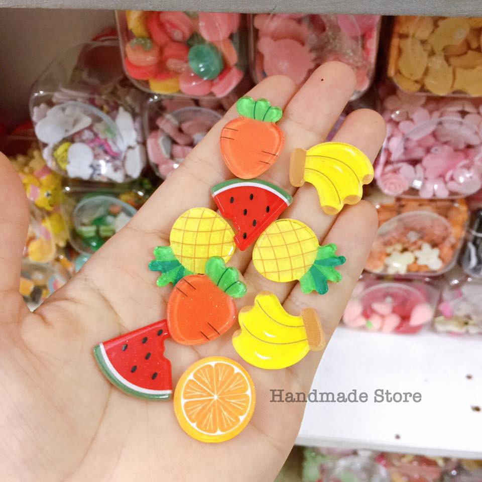 Charm hoa quả
