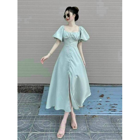 (FreeShip 2022) Đầm maxi nữ dáng dài,đầm nút bọc xẻ tà cực sang,cổ vuông nhún ngực tao điểm nhấn,chất lụa đẹp hàng chẩn