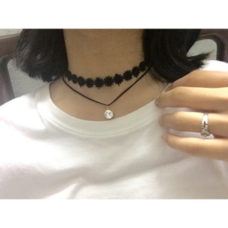 Vòng cổ Choker đính đá phale trắng