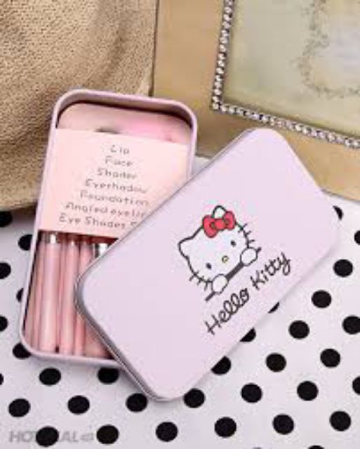 HỘP 7 CÂY CỌ MỀM HELLO KITTY