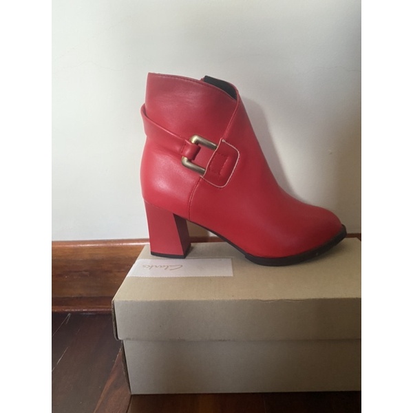 Boot đỏ cổ thấp size 36 thanh lý