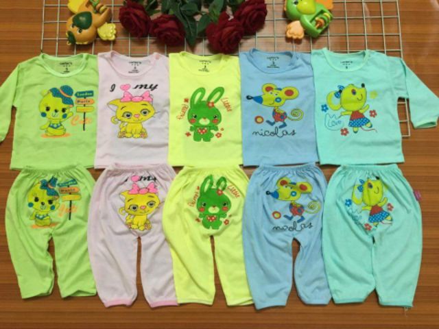 Set 5 bộ dài tay bé trai bé gái sơ sinh carter chất đẹp