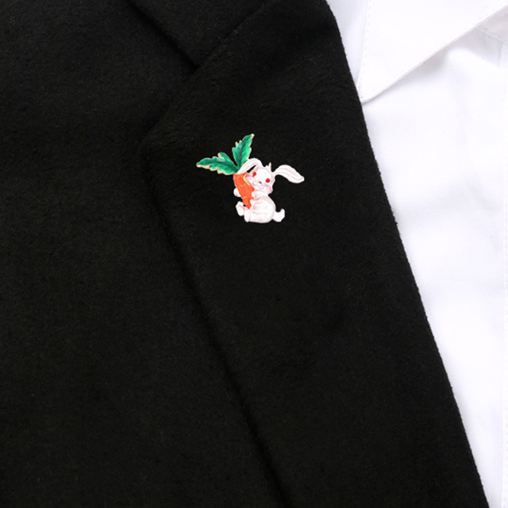 Ghim Cài Áo Hình Thỏ Và Củ Cà Rốt Đáng Yêu