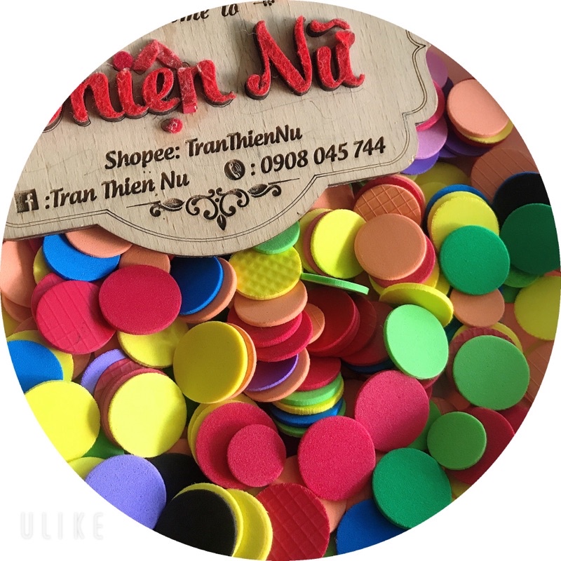 Hơn 100 chấm tròn nỉ đủ size