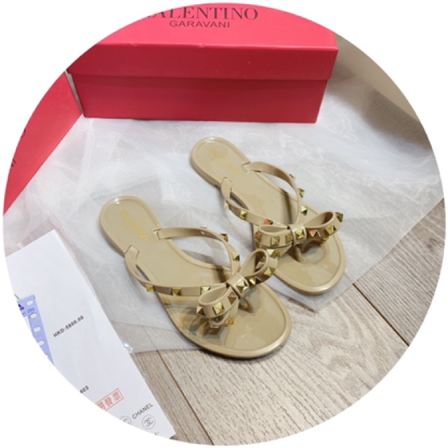 Sale SALE <3 Sale Hot | Trợ Giá | Dép nơ valentino xỏ ngón viền đinh spsl fullbox . . Tháng 7 👡 . ! New * ' . . HOT .