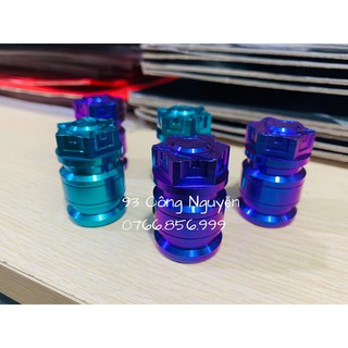 Chụp dò đạp titan,
