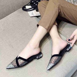 Dép sục lưới chấm bi hàng qc còn 35