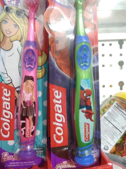 BÀN CHẢI TRẺ EM COLGATE BATMAN . BARBIE