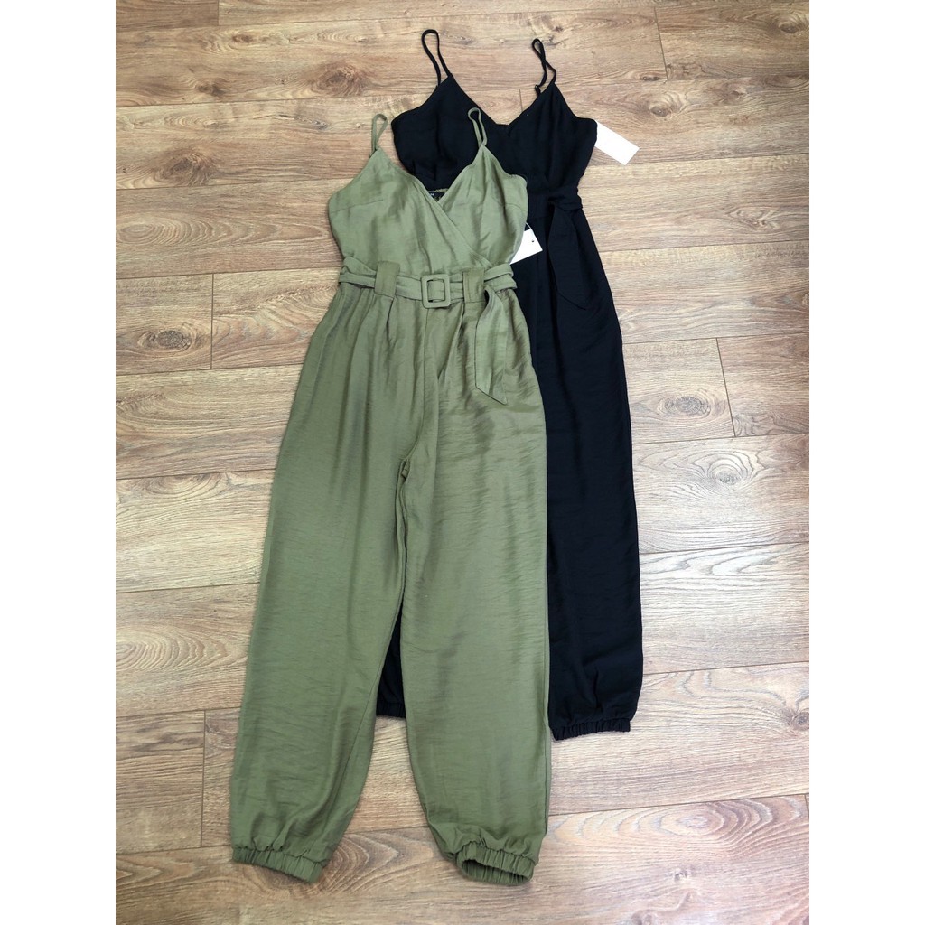 Jumpsuit 2 dây dáng baggy
