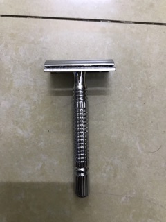 Bàn Cạo râu cổ điển  inox hãng rimei A2002 siêu bền