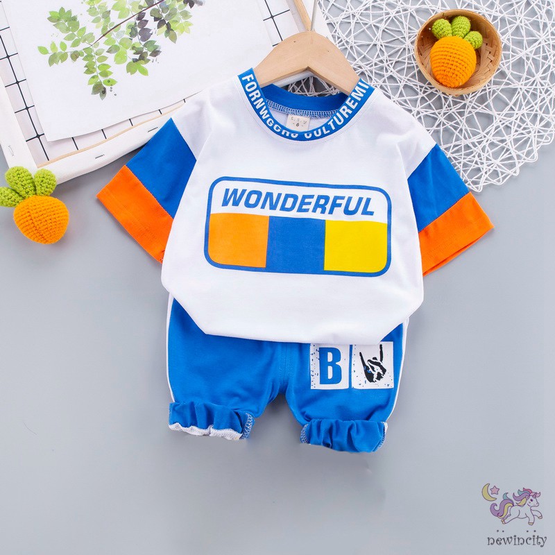 Bộ áo thun ngắn tay và quần dài thiết kế thời trang xinh xắn cho bé nam