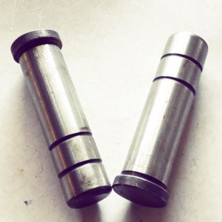 Chốt định vị khuôn 2 cây...