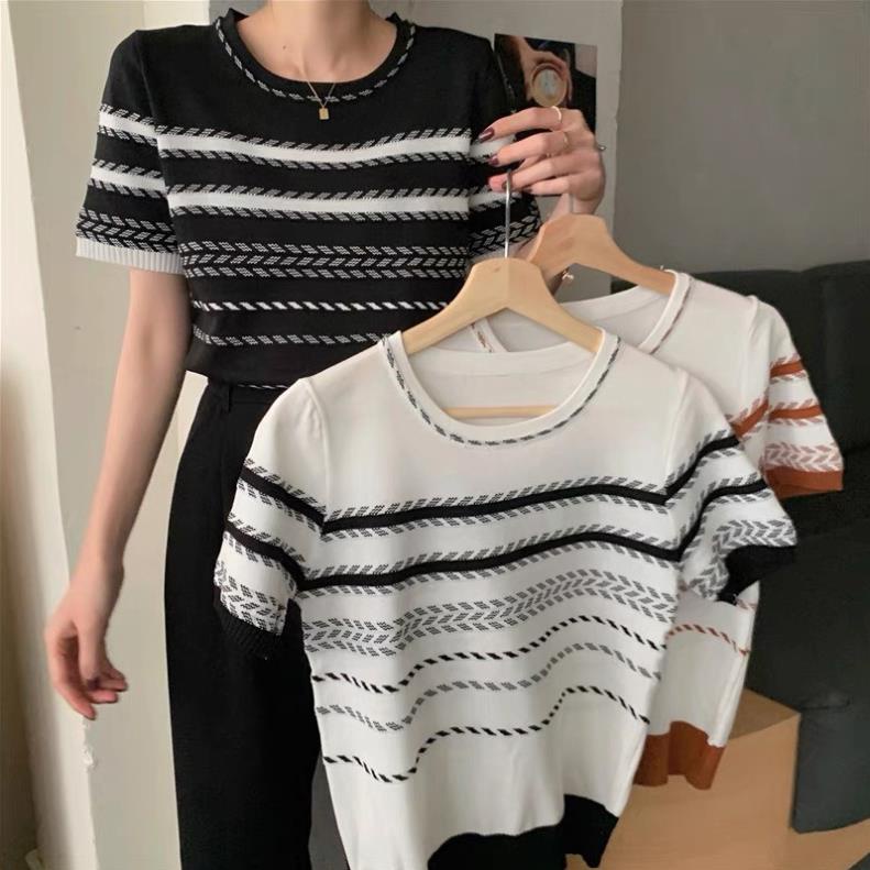 Áo len xương cá kiểu dáng Hàn Quốc Rosie Dream Shop