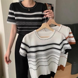 Áo len xương cá kiểu dáng Hàn Quốc Rosie Dream Shop