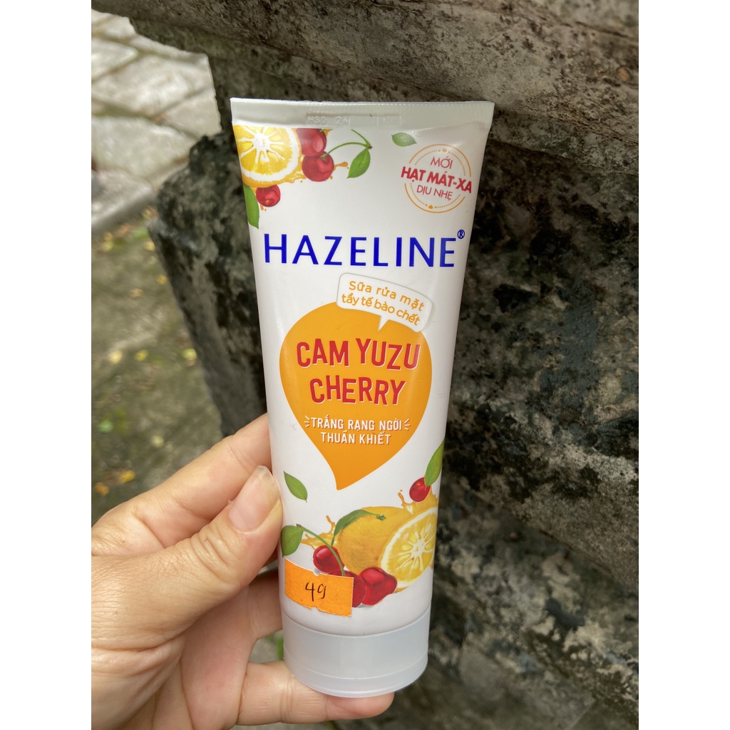 SỮA RỬA MẶT HAZELINE SÁNG DA 100g tặng kem đánh răng