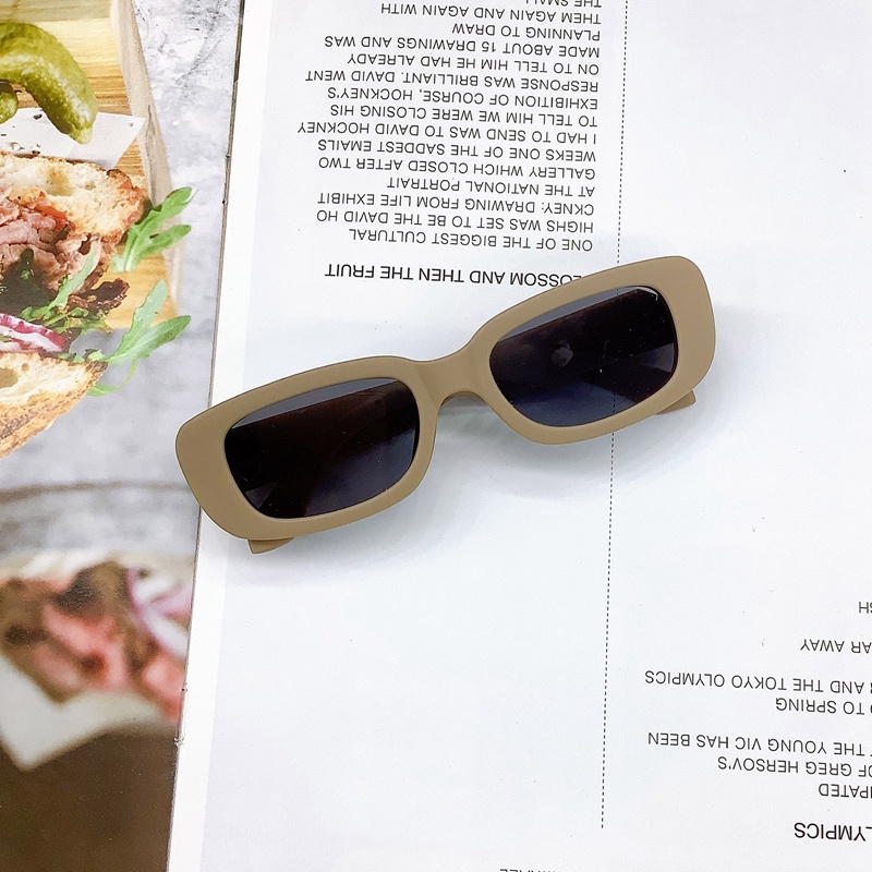 Kính Mát Hình Vuông Nhỏ Chống Tia Uv400 Họa Tiết Hoạt Hình Cổ Điển Thời Trang Cho Bé Trai Và Gái