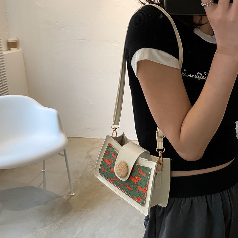 Túi đeo chéo vai IELGY khổ lớn thời trang Hàn Quốc sành điệu dành cho nữ