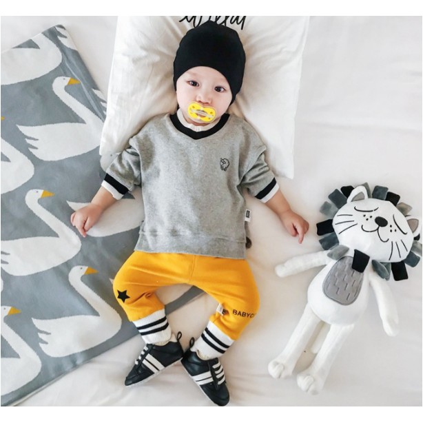 Set đồ bé trai 2 món kiểu Hàn Quốc ( Size 3/6/9/12 tháng)