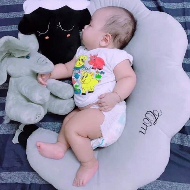 Gối ôm cho bé gối chữ C ngược