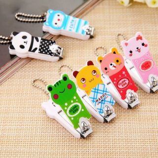 Bấm Móng Tay An Toàn Cho Bé