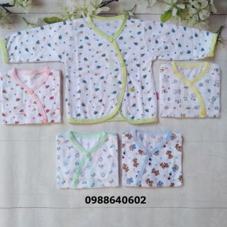 Áo sơ sinh cài cúc chéo