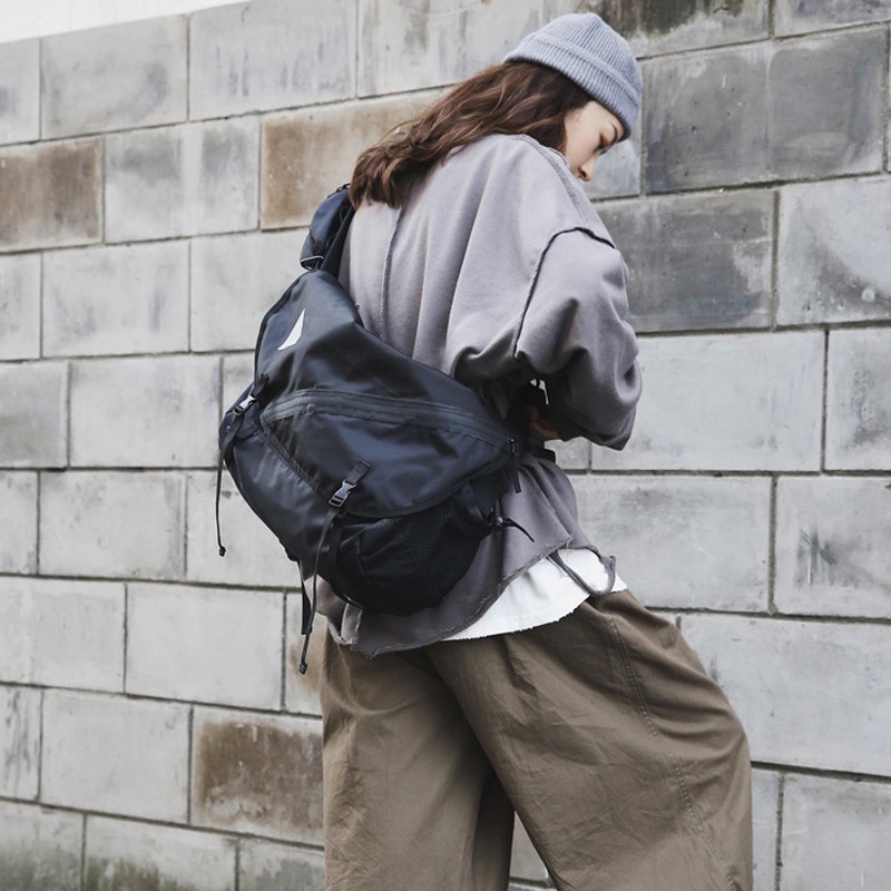 Túi đeo chéo cho nam nữ ulzzang vải canvas phong cách vintage đựng mỹ phẩm đồ trang điểm quần áo điện thoại TT009B | BigBuy360 - bigbuy360.vn