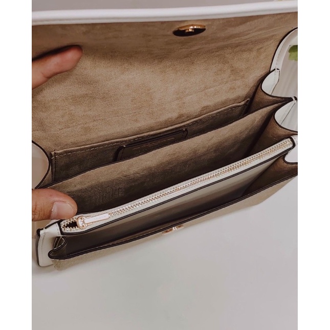 Túi Coach Klare  thêu hoa cực xinh