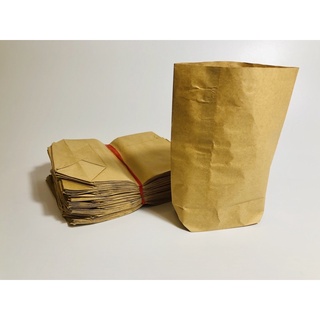 100 túi giấy kraft.
