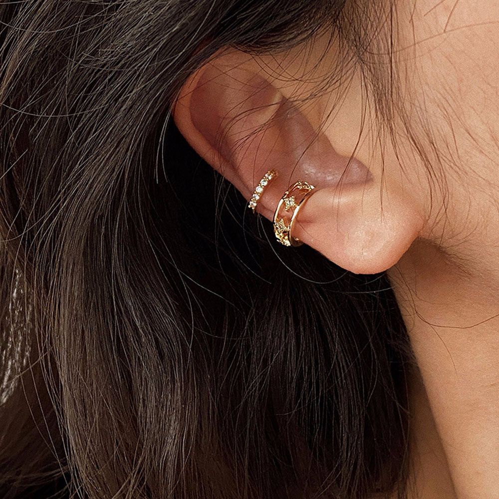 Bộ 2 khuyên kẹp vành tai bằng hợp kim đính đá nhiều màu sắc 2021 dành cho nữ