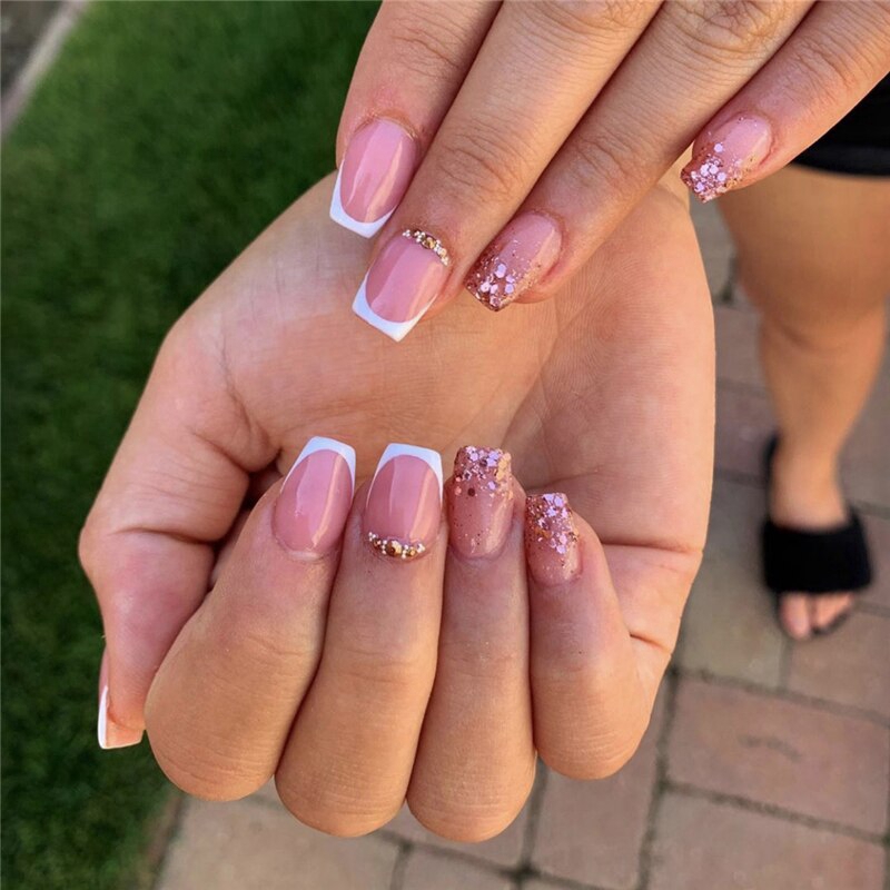 Miếng Dán Hỗ Trợ Trang Trí Móng Tay Nghệ Thuật