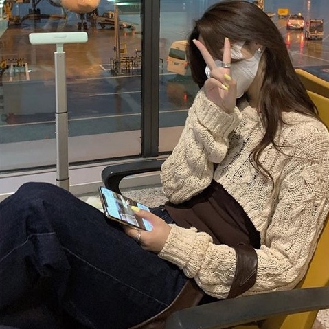 【ZHELIHANGFEI】Áo Sweater Dệt Kim Tay Dài Lưng Cao Thiết Kế Quyến Rũ Cho Nữ