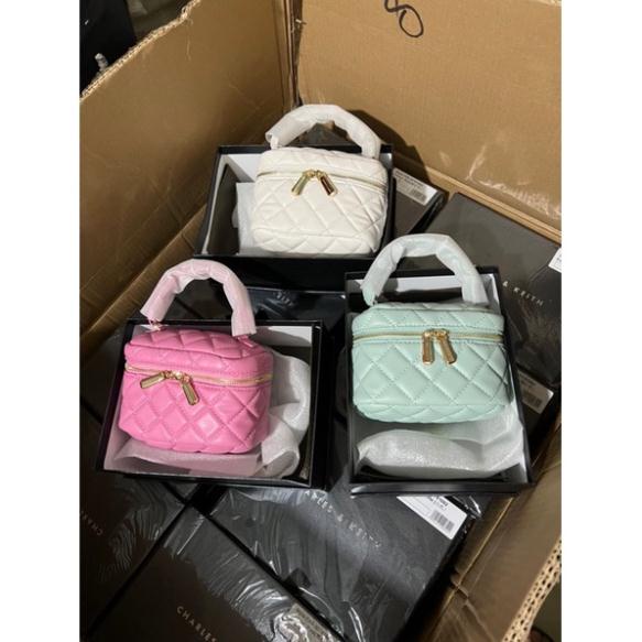 Túi cê ka trần trám dáng cốp có quai cầm và dây đeo chéo kèm hộp hàng cao cấp