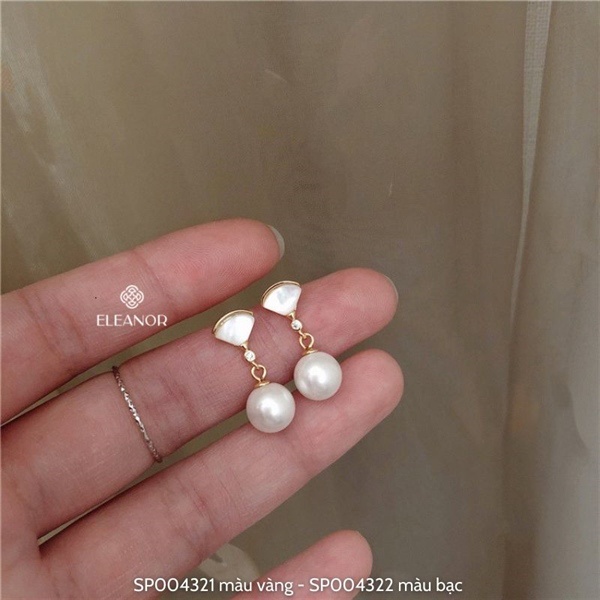 Bông tai cô dâu nữ ngọc trai nhân tạo chuôi bạc 925 Eleanor Accessories đính đá mặt tam giác phụ kiện trang sức 4321