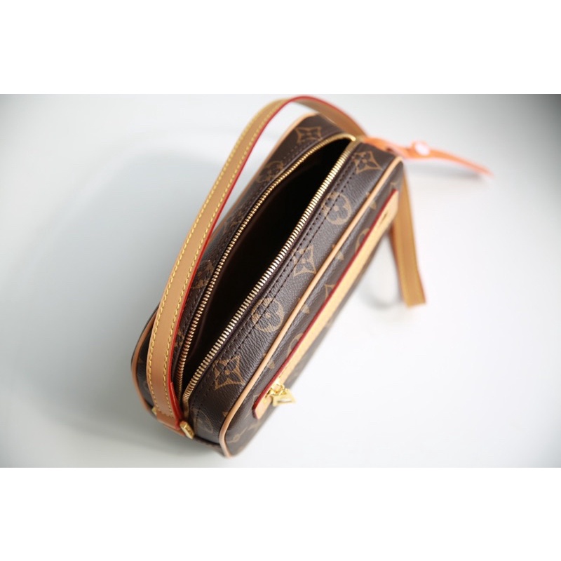 TÚI LV POCHETTE SIZE 22