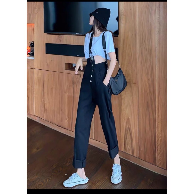 Quần bò yếm lệch cúc, phong cách Hàn trẻ trung, cá tính,  thích hợp mặc hè đi chơi, da ngoại | BigBuy360 - bigbuy360.vn