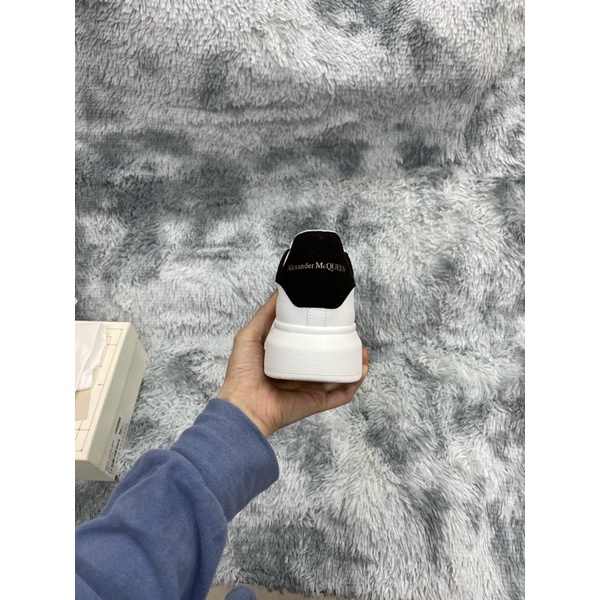 Giày thể thao sneakers M.C nam nữ trắng gót đen tăng chiều cao êm chân B 809
