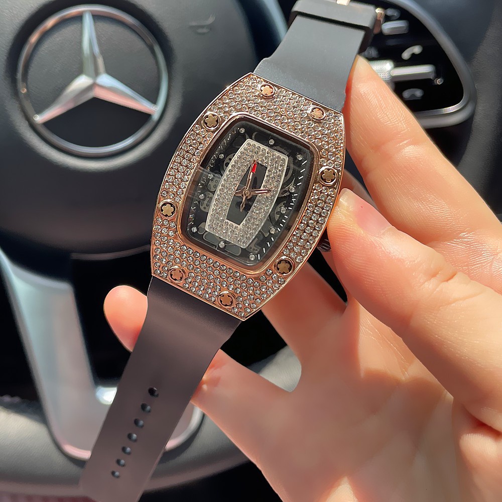 Đồng hồ nữ cá tính mạnh mẽ Richard mille dây silicon full đá sang trọng,hàng full box thẻ bảo hành 12 tháng+pin dự phòng