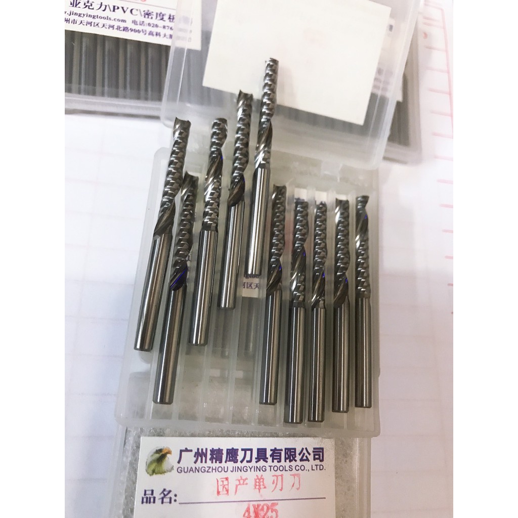 MŨI PHAY CNC 1 ME XOẮN 4 X 25mm 1mũi