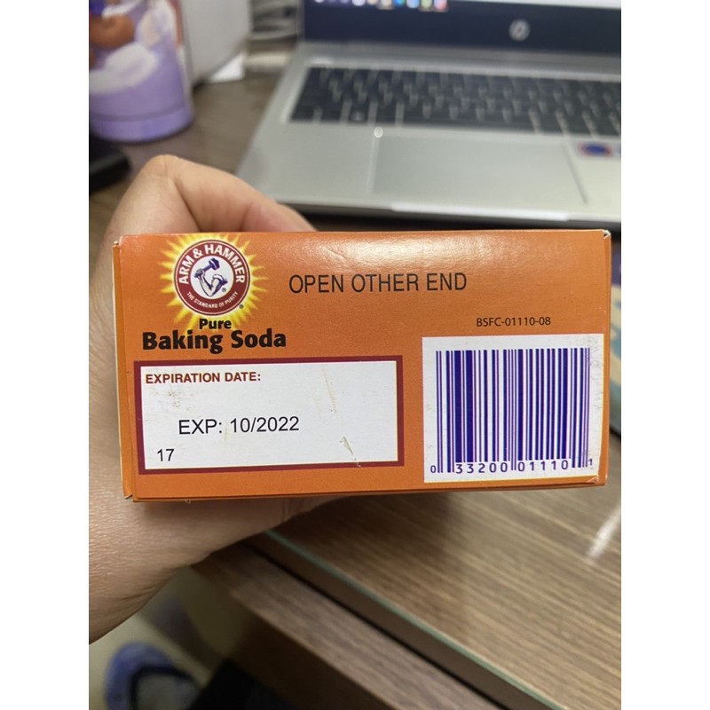 Baking Soda Arm & Hammer - là một nhãn hiệu chuyên về bột Baking Soda được tin dùng số 1 ở Mỹ.