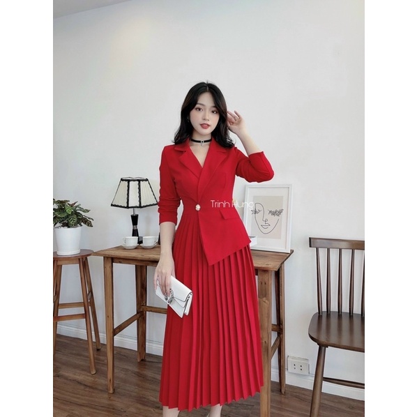 VÁY DẬP LI CỔ VEST