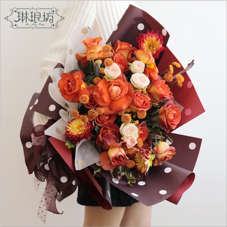 Set 1/5 Giấy Gói Hoa/Chấm Bi Xinh Xắn Tiện Dụng