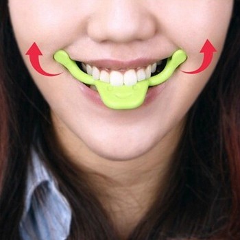 Dụng cụ tạo nụ cười tươi - Smile maker Andhere