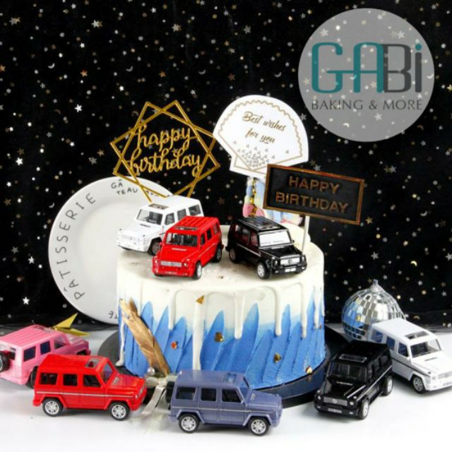 Xe oto jeep nhựa trang trí bánh, làm đồ chơi