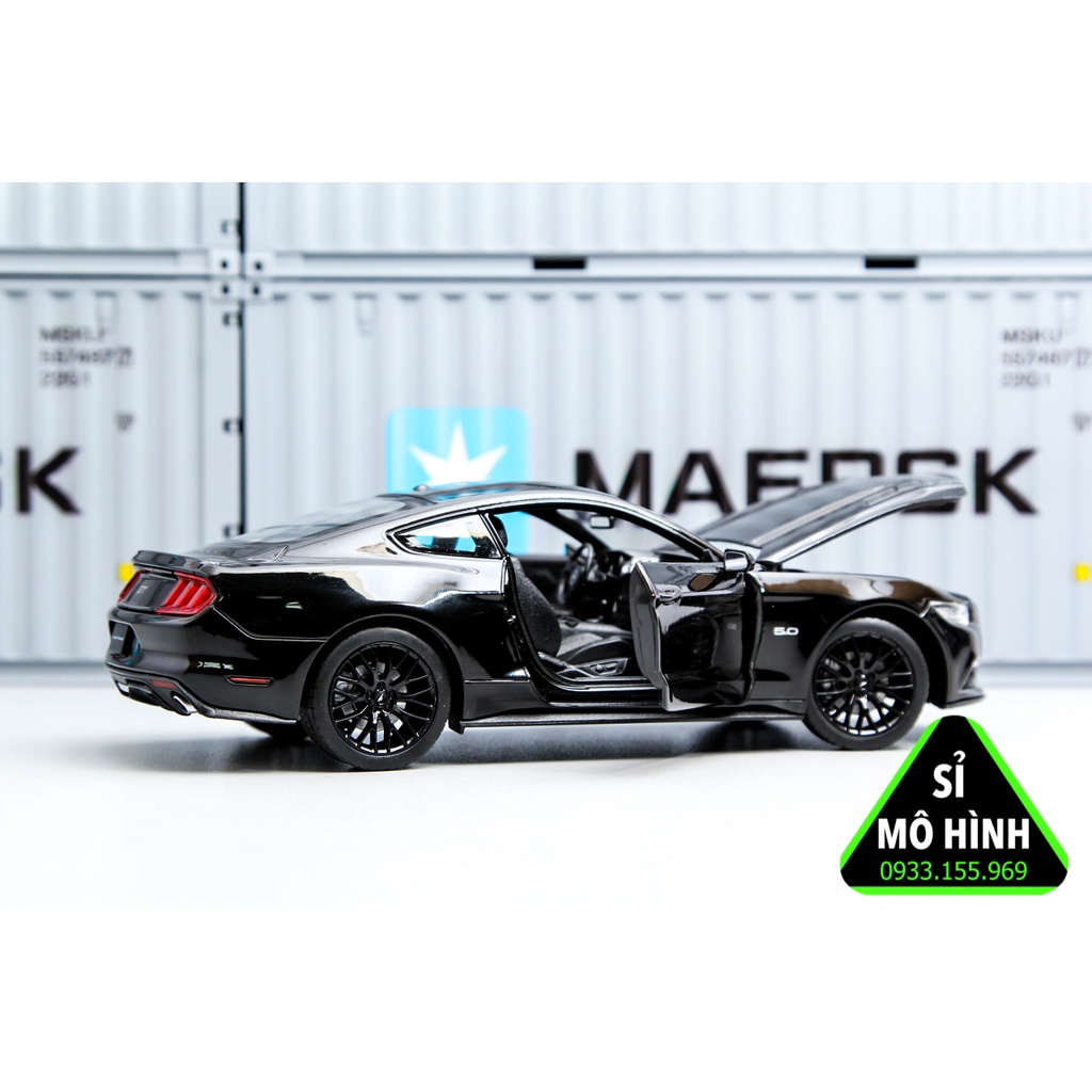 Mô hình xe cơ bắp Mỹ Ford Mustang Welly 1:24