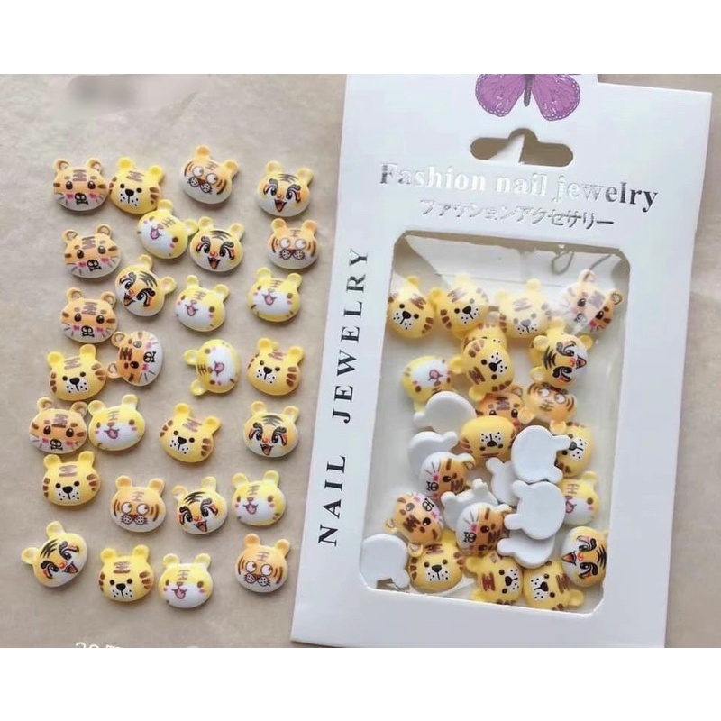 Charm hình con hổ