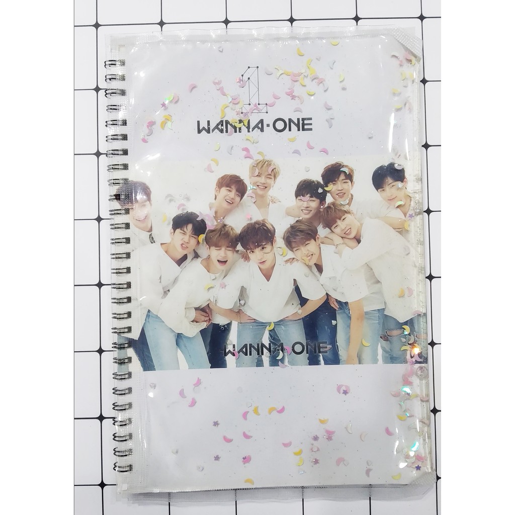 Sổ lò xo kim tuyến nhóm nhạc Wanna one SLK13 60 trang 17x25cm