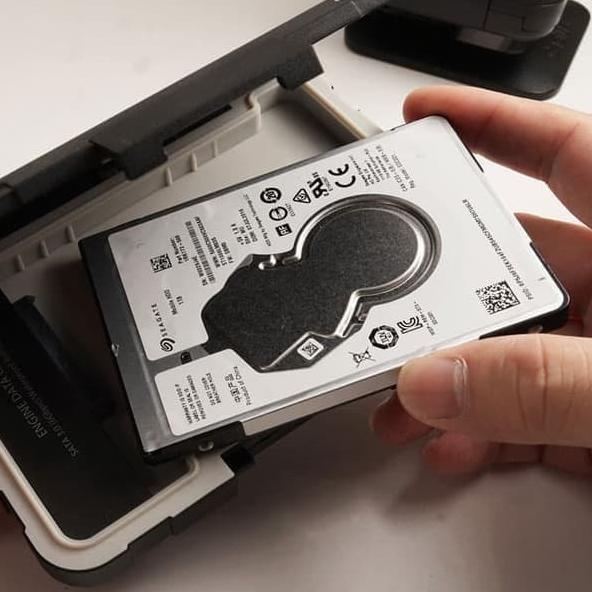 Hộp Đựng Ổ Cứng Ngoài ADATA ED600 2.5 Inch SSD HDD / SSD Chống Nước CD7 | BigBuy360 - bigbuy360.vn