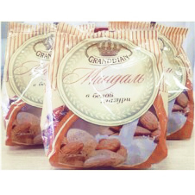 Kẹo chocolate hạnh nhân 450 gramGrand Dian Nga từ lâu đã trở thành món ăn vặt hay quà biếu sang trọng